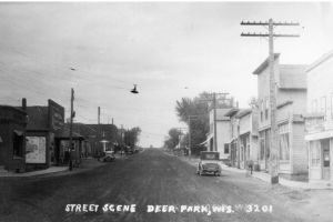 Street Scene Deer Park, Wis.